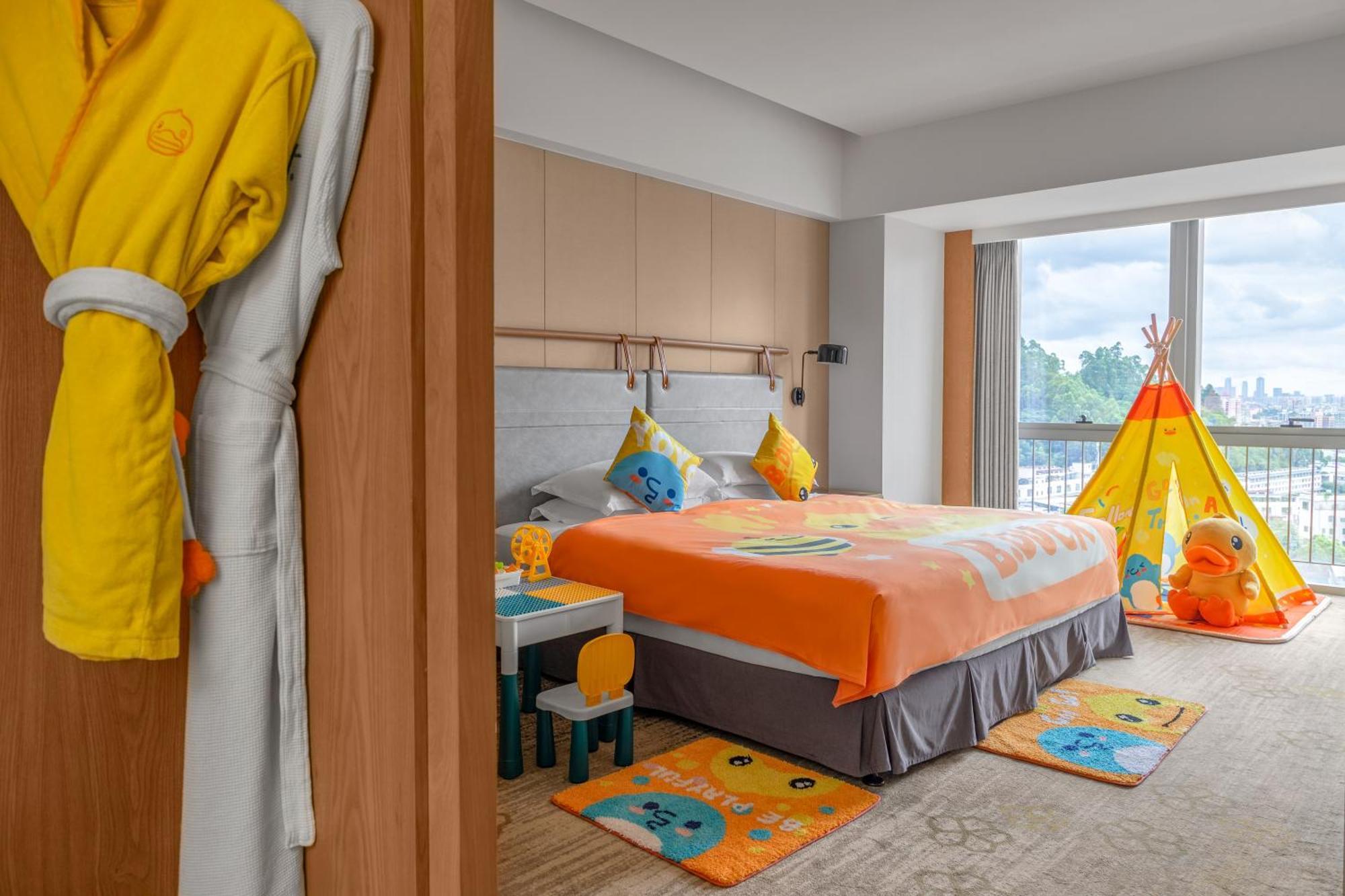 Holiday Inn Guangzhou South Lake Hotel - Ideal For Business & Leisure Eksteriør bilde